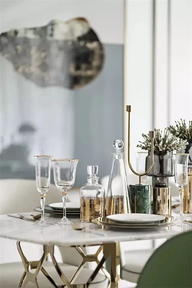 金屬+巖板 瞬間提升家居高級(jí)感(圖10)