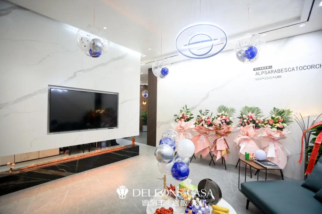 探店速遞 | 沈陽(yáng)絕美巖板旗艦店，承載藝術(shù)的空間作品(圖5)