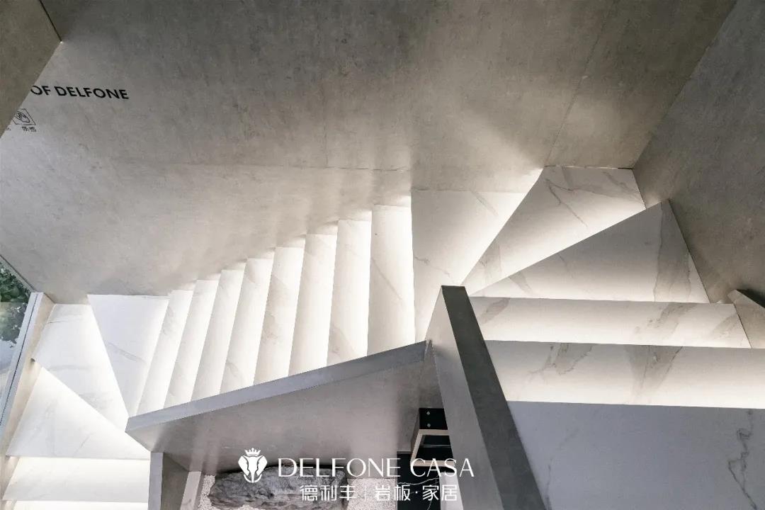 探店速遞 | 尋覓高定空間與巖板美學(xué)的交匯之作(圖5) 探店速遞 | 尋覓高定空間與巖板美學(xué)的交匯之作(圖5)