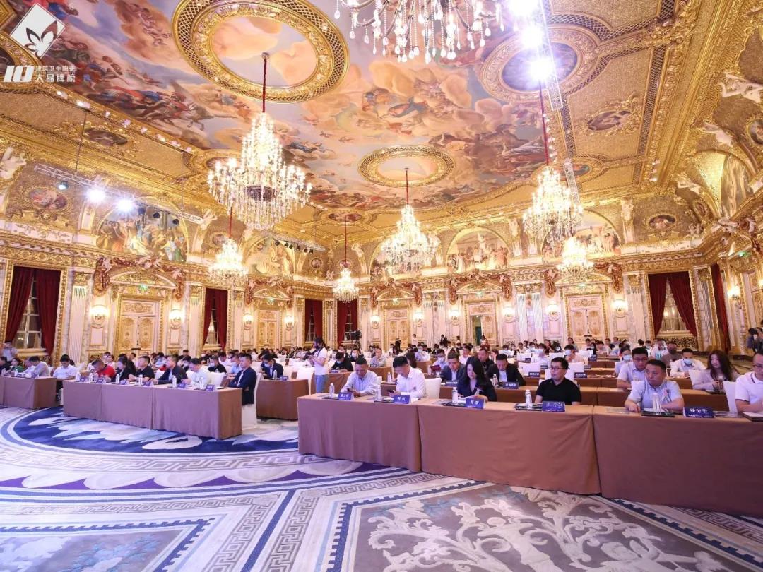 榮譽加冕 | 德利豐斬獲“巖板十大品牌”(圖2)