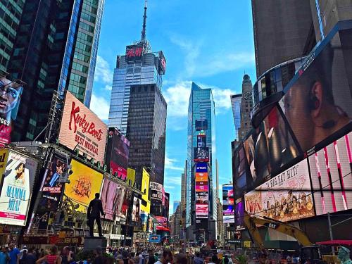 德利豐家居建材，發(fā)出筑夢中華的最強音！