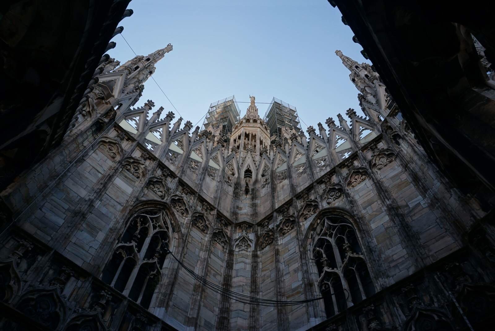 以神圣之名，載譽(yù)而至——米蘭