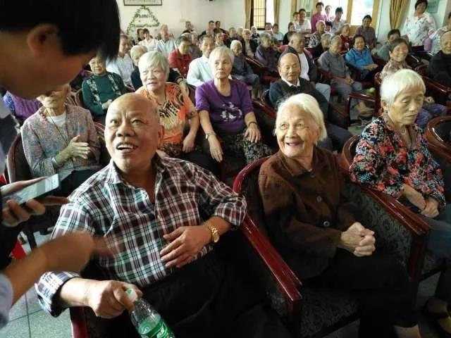 陪伴，是最長情的告白——德利豐家居愛心公益(圖5)