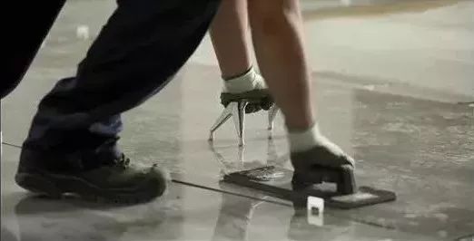 【干貨】7步解鎖大巖板鋪貼技巧！(圖6)