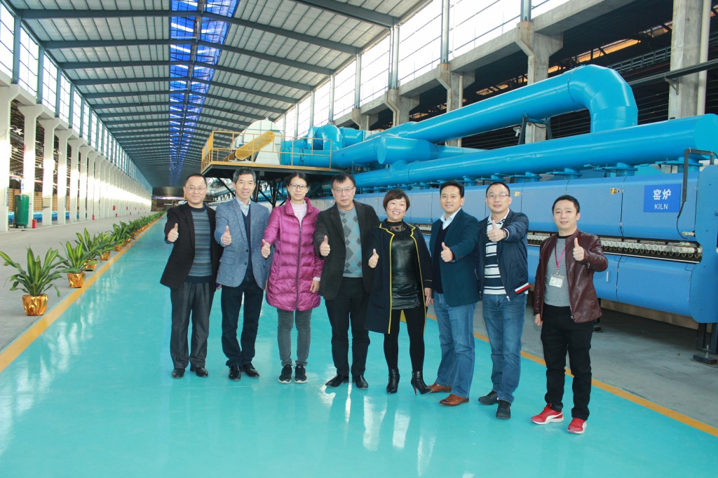 建材界“大腦”齊聚德利豐家居生產(chǎn)基地，力贊(圖12)