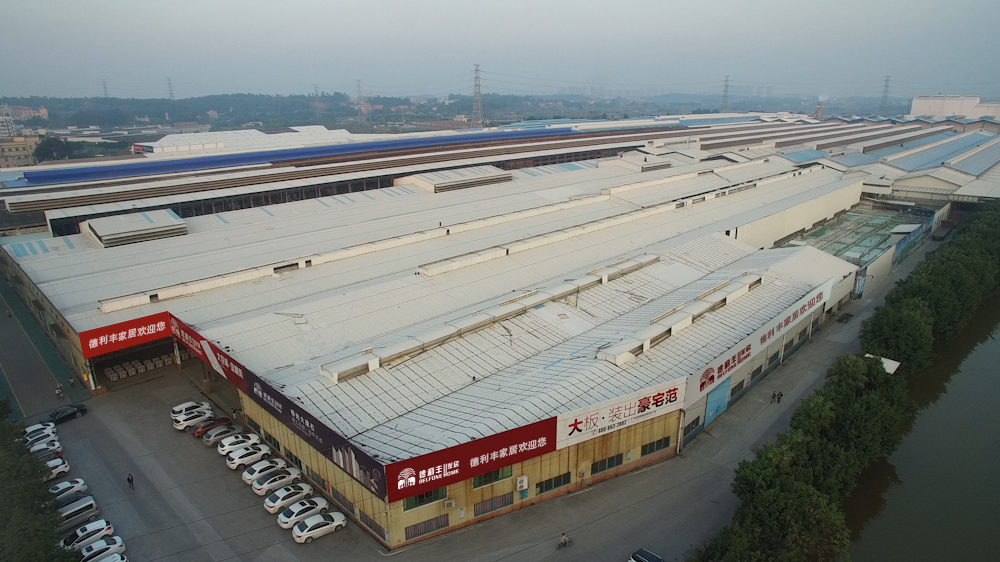 帶您走進(jìn)不一樣的智能化巖板生產(chǎn)基地！