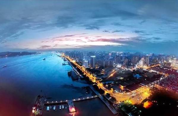 揚帆起航丨德利豐家居汕頭雅奢店窺見巖板定制(圖1)