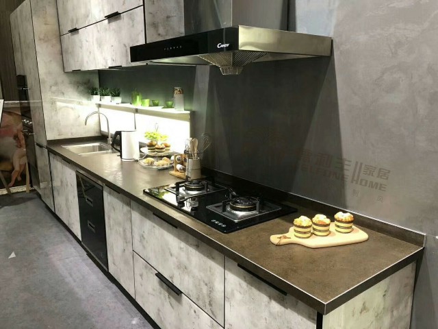 大巖板應(yīng)用案例|創(chuàng)新和顛覆，德利豐大巖板櫥柜(圖1)