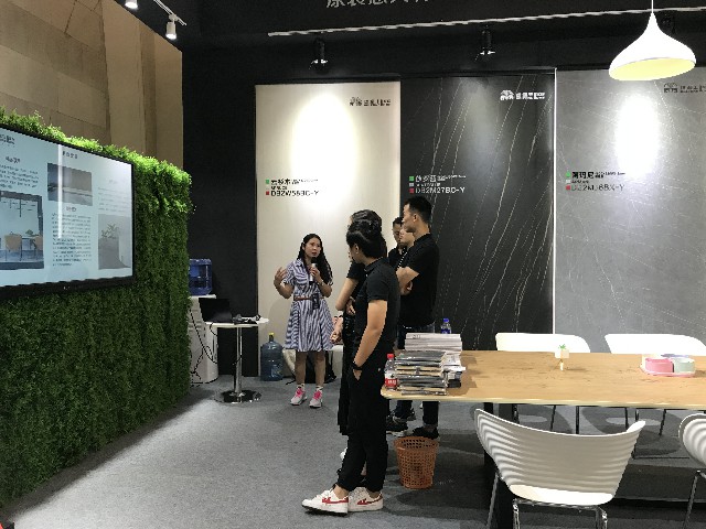 引領(lǐng)行業(yè)大風(fēng)尚—德利豐家居霸氣亮相上海設(shè)計(圖11)