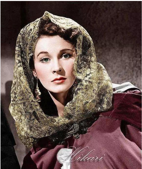 新品鑒賞｜翡麗灰—留住一室剎那芳華，笑陪一(圖1)