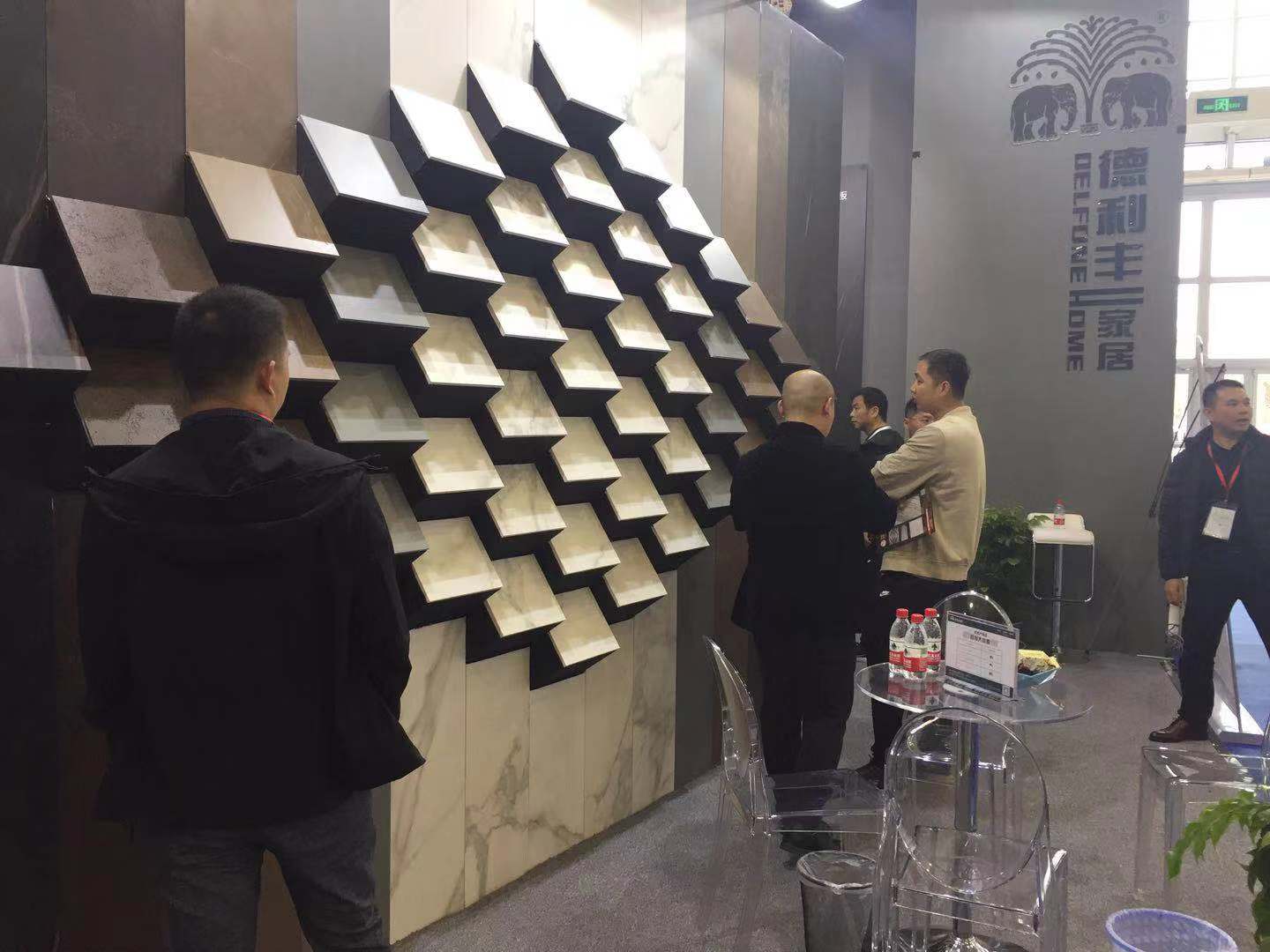 2019廈門石材展開展首日，德利豐大巖板強(qiáng)勢來襲(圖15)