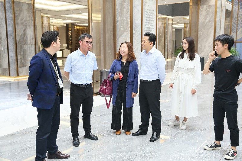 中建裝配設(shè)計院溫啟彬院長一行蒞臨金牌企業(yè)，(圖4)