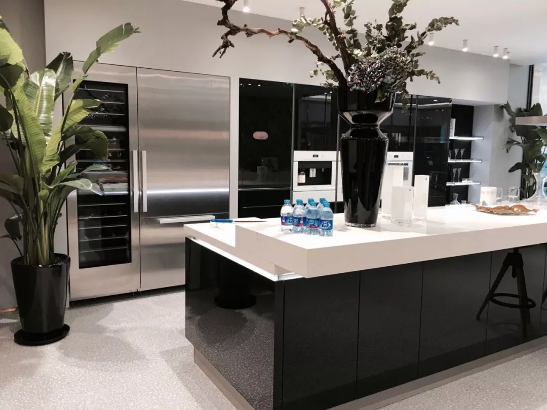 走在潮流前端，SCAVOLINI、KEYE門店都在用它！(圖2)