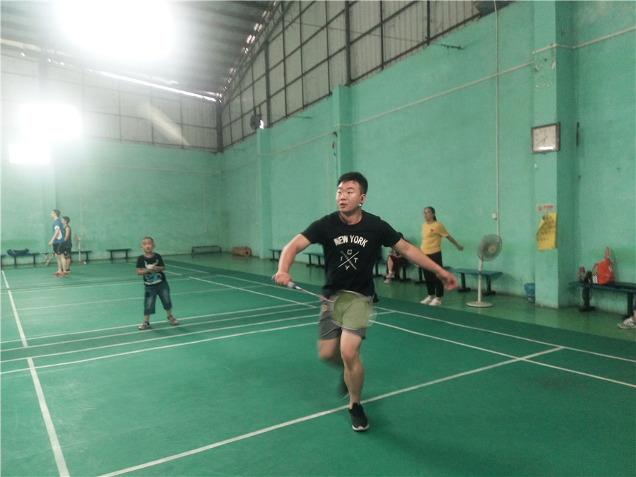 羽你同樂，誰與爭鋒——德利豐家居羽毛球友誼(圖5)