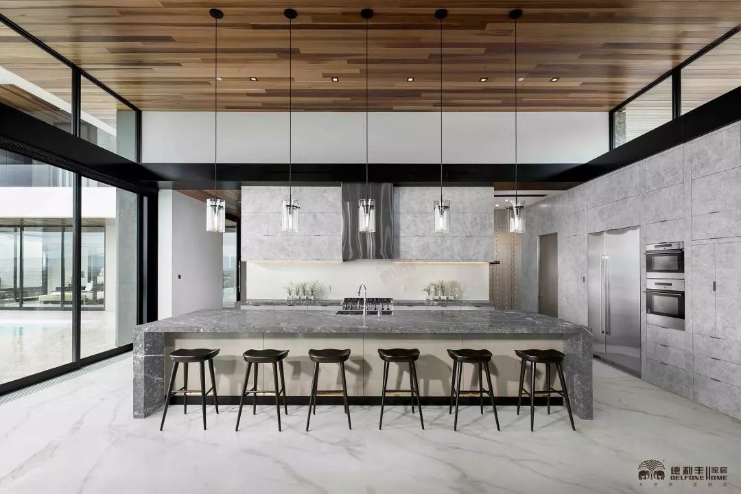 <DELFONE·維納斯灰> 西方藝術(shù)的匯聚，凝集于方寸(圖6)