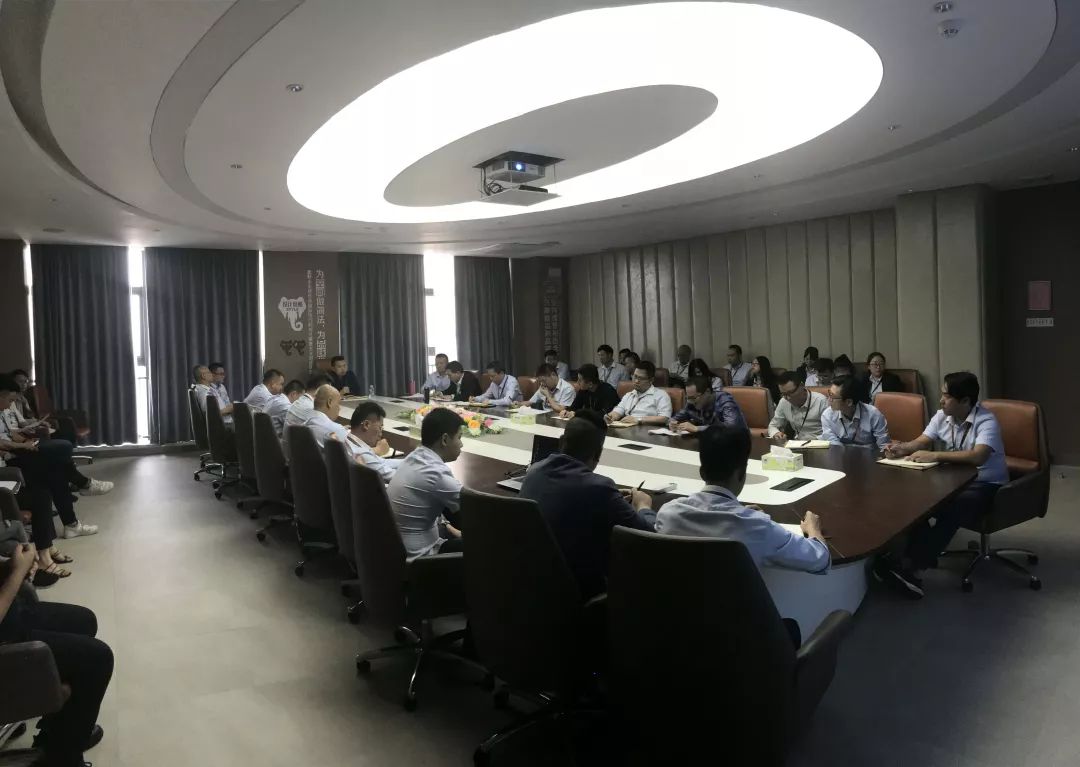 保持態(tài)勢(shì)，持續(xù)擴(kuò)張 — 德利豐家居10月總結(jié)會(huì)圓