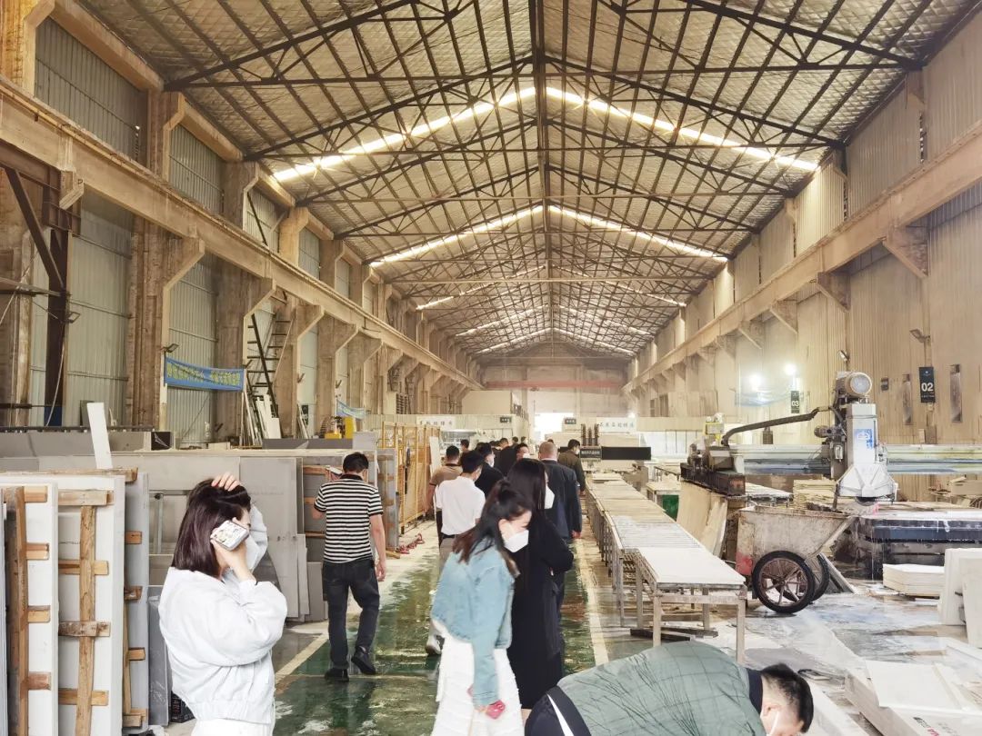 巖領(lǐng)大勢(shì)，榮耀同行 | 2024德利豐經(jīng)銷商財(cái)富交流會(huì)·長沙站圓滿舉行(圖15)